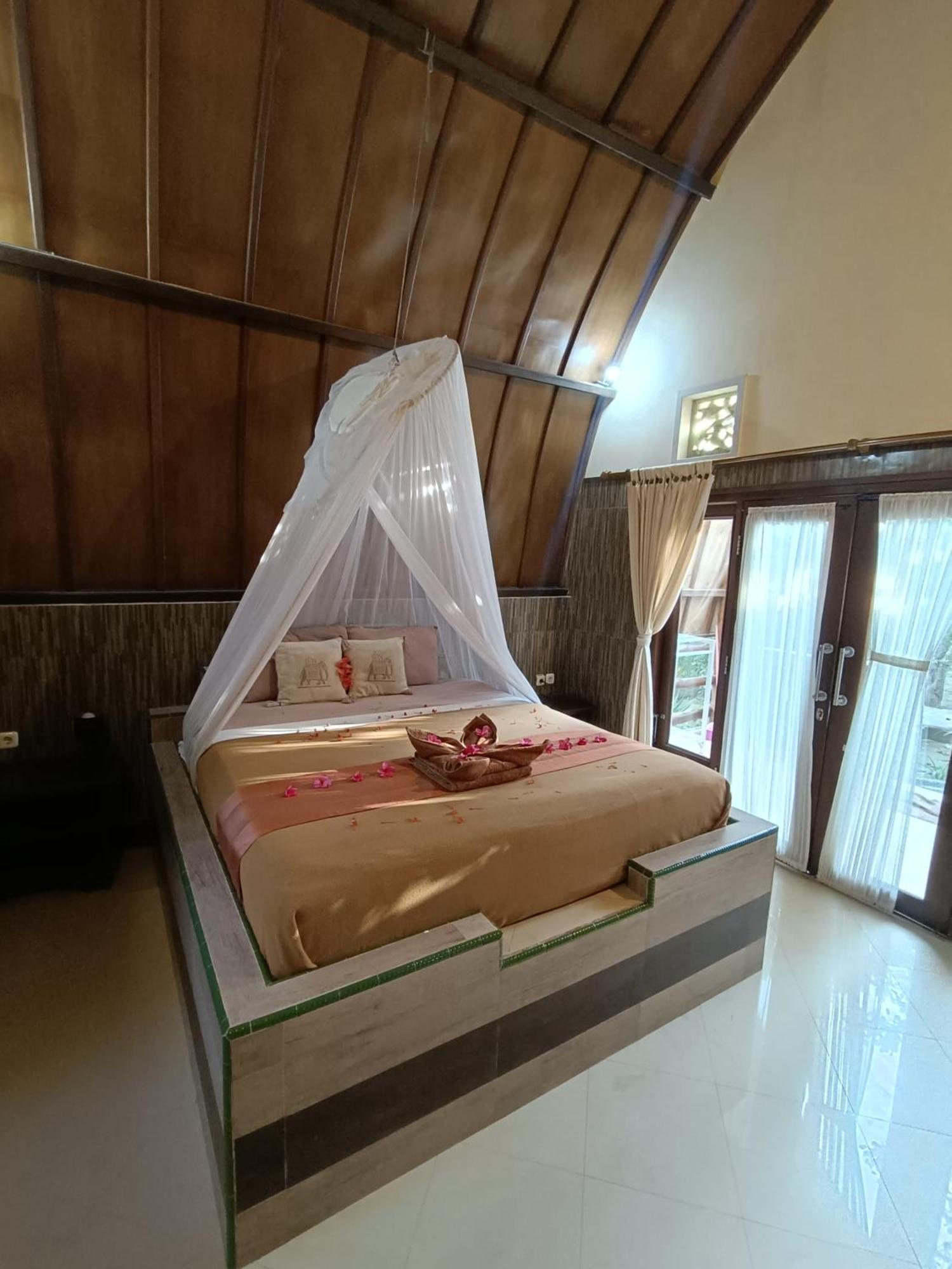 Lodge Noby Gili Gili Meno